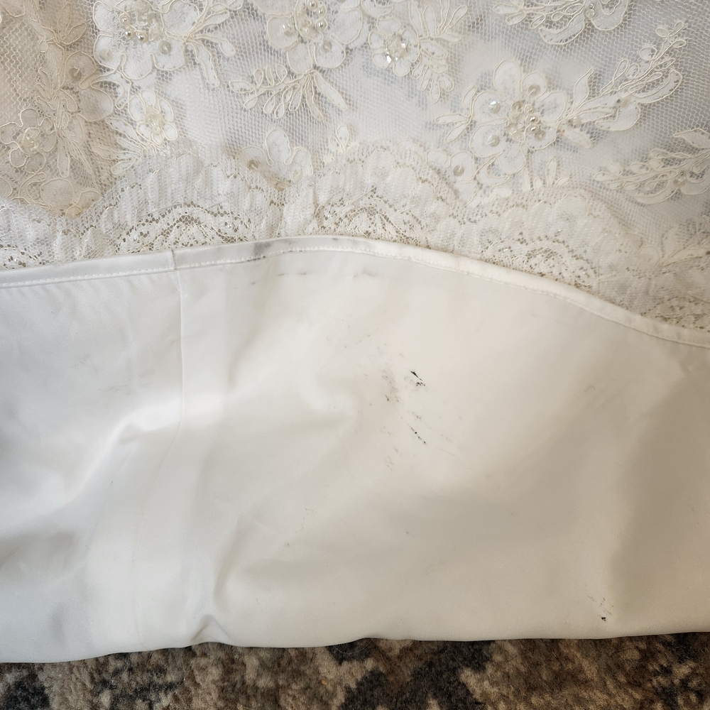 STUNNING Oleg Cassini Lace Trumpet Gown – NWT - Picture 11 of 14